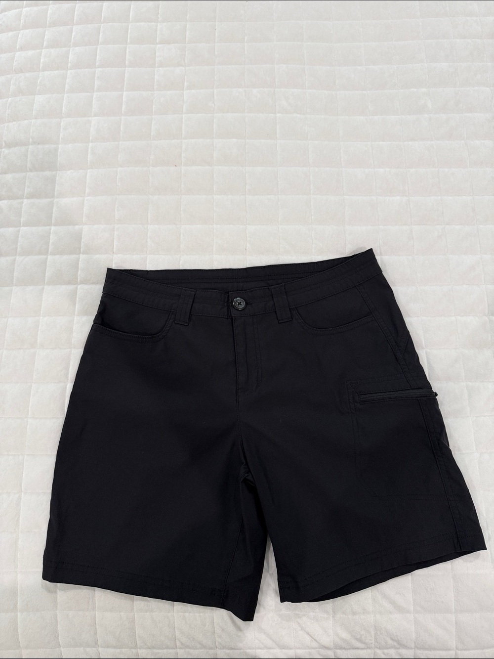 Eddie Bauer Black Utility Cargo Shorts size 10
